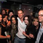 401009_298934996827779_1209106094_n